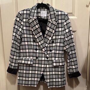 Elegant Black and White Plaid Blazer